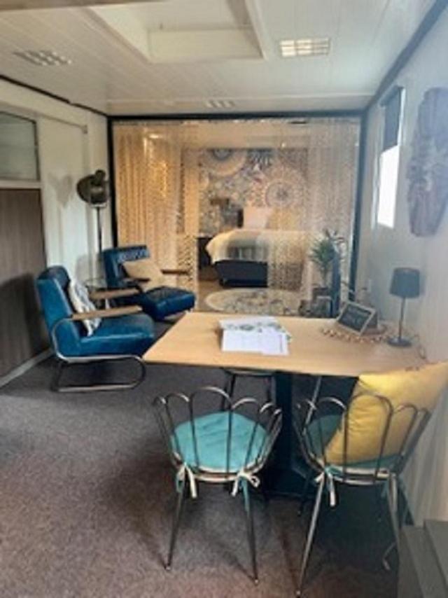 Het Atelier, Sfeervolle B&B Compleet Appartement In Hartje Staphorst Kültér fotó