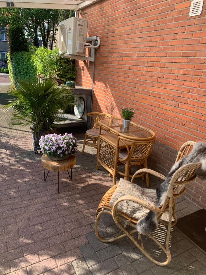 Het Atelier, Sfeervolle B&B Compleet Appartement In Hartje Staphorst Kültér fotó