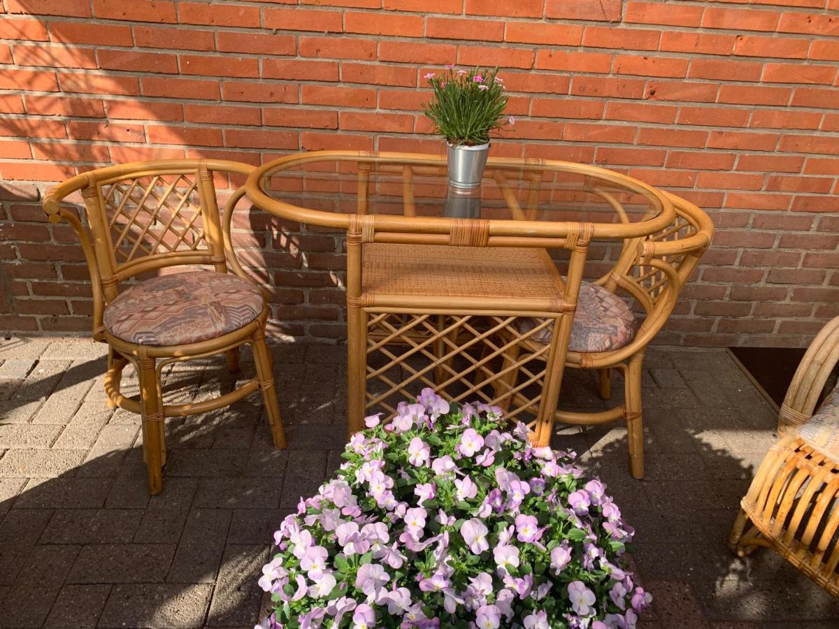 Het Atelier, Sfeervolle B&B Compleet Appartement In Hartje Staphorst Kültér fotó